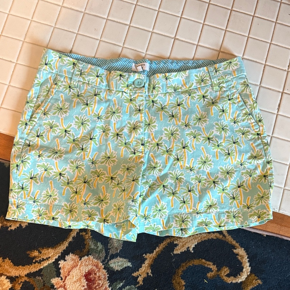 Crown & Ivy Tropical Print Women's Shorts- worn about 6 times